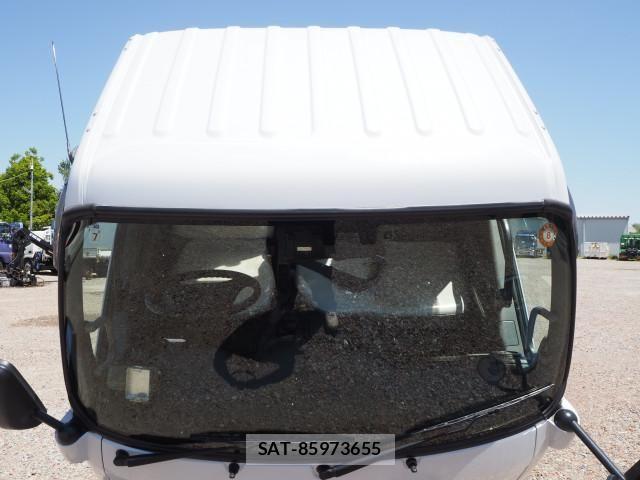 Hino DUTRO 2017-11 6904484-21