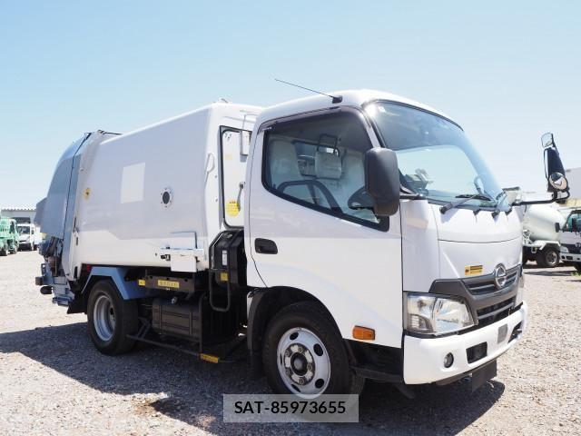 Hino DUTRO 2017-11 6904484-6