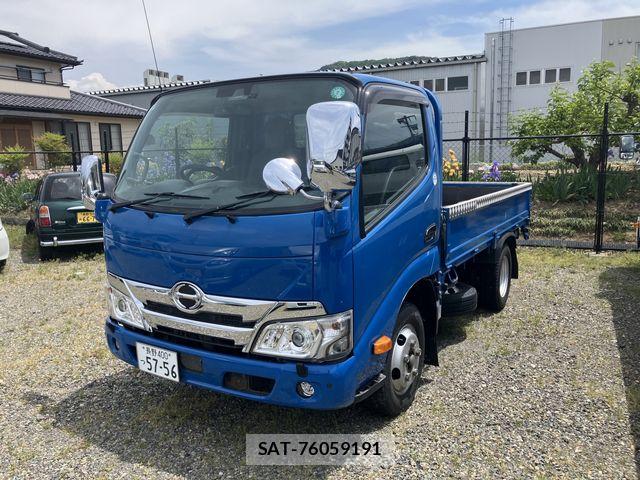 Hino DUTRO 2020-04 6904459-0