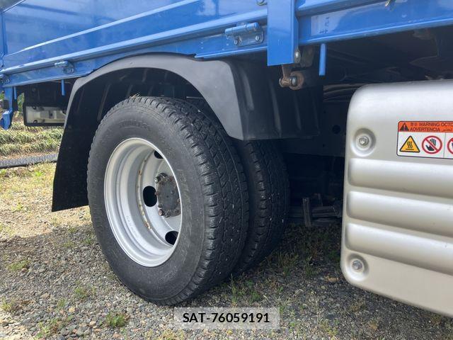 Hino DUTRO 2020-04 6904459-9