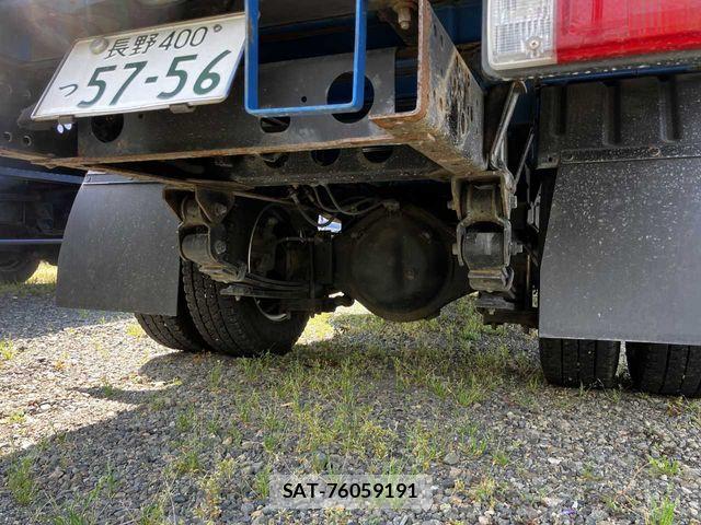 Hino DUTRO 2020-04 6904459-12