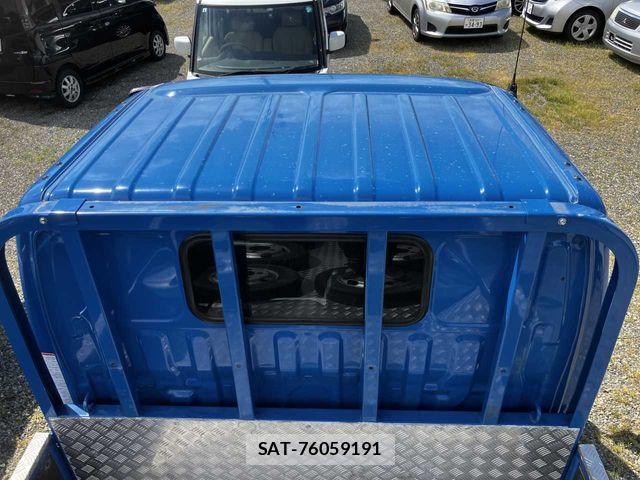 Hino DUTRO 2020-04 6904459-4