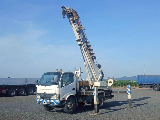 Hino DUTRO 2012-06 6964375-16