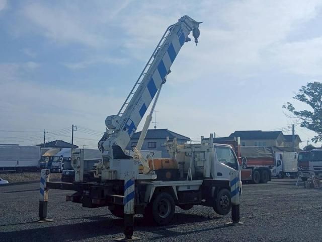 Hino DUTRO 2012-06 6964375-17