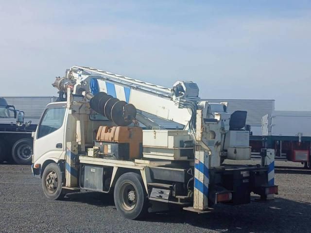Hino DUTRO 2012-06 6964375-6