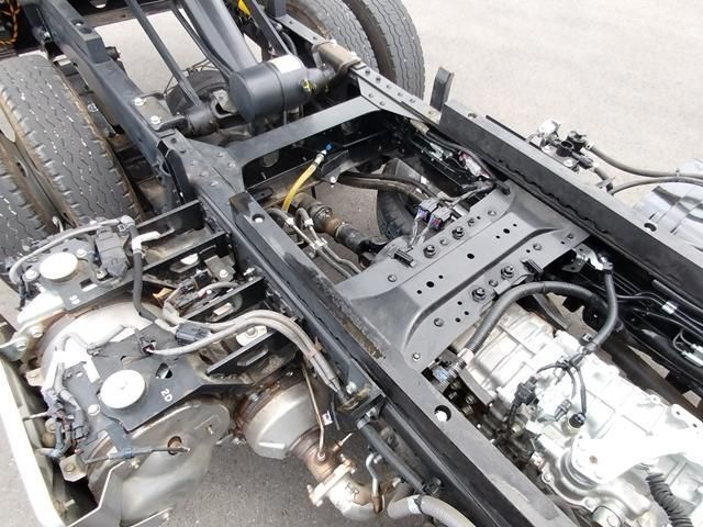 Hino DUTRO 2024-04 6964383-10
