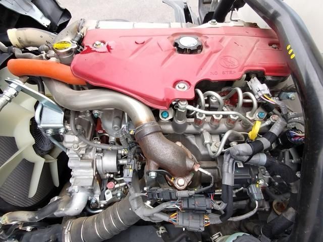 Hino DUTRO 2024-04 6964383-17