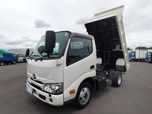 Hino DUTRO 2024-04 6964383-5