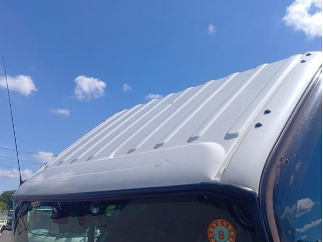 Hino DUTRO 2022-05 6964392-12
