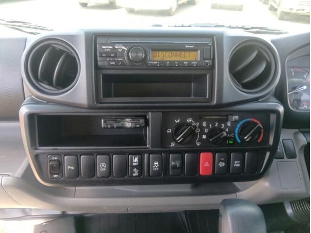 Hino DUTRO 2022-05 6964392-20