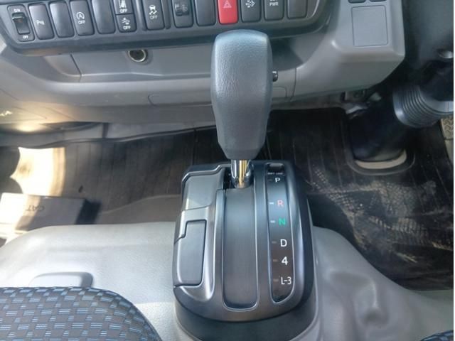 Hino DUTRO 2022-05 6964392-23