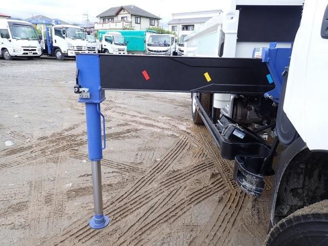 Hino DUTRO 2024-06 6964371-9