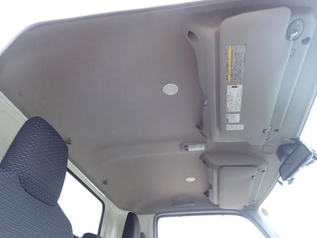Hino DUTRO 2024-06 6964371-13