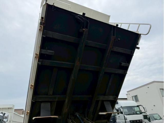 Hino DUTRO 2019-08 6964376-14