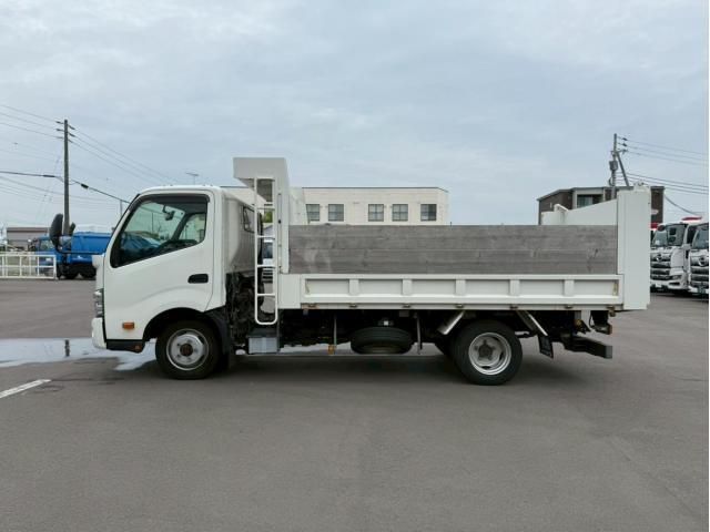 Hino DUTRO 2019-08 6964376-6