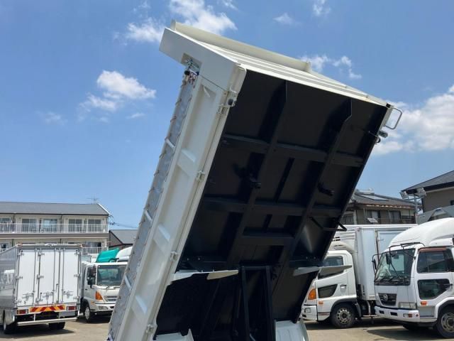 Hino DUTRO 2024-09 6964377-11
