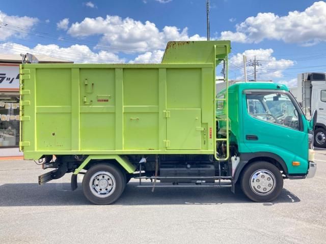 Hino DUTRO 2010-04 6964405-7