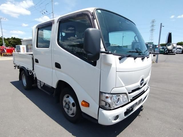 Hino DUTRO 2021-06 6964391-1