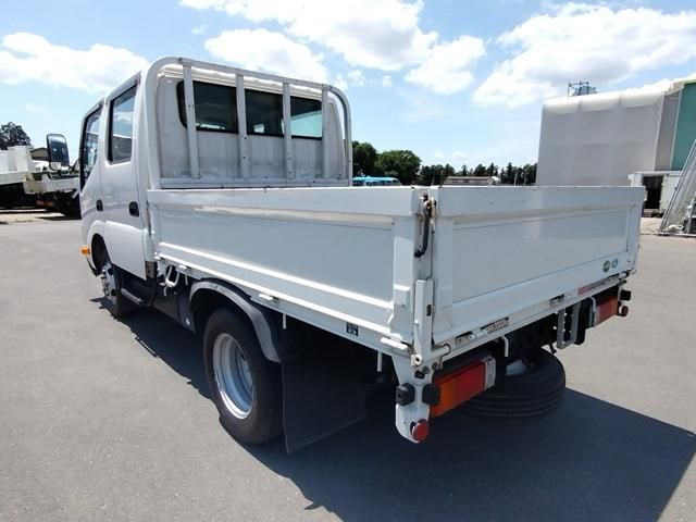 Hino DUTRO 2021-06 6964391-3