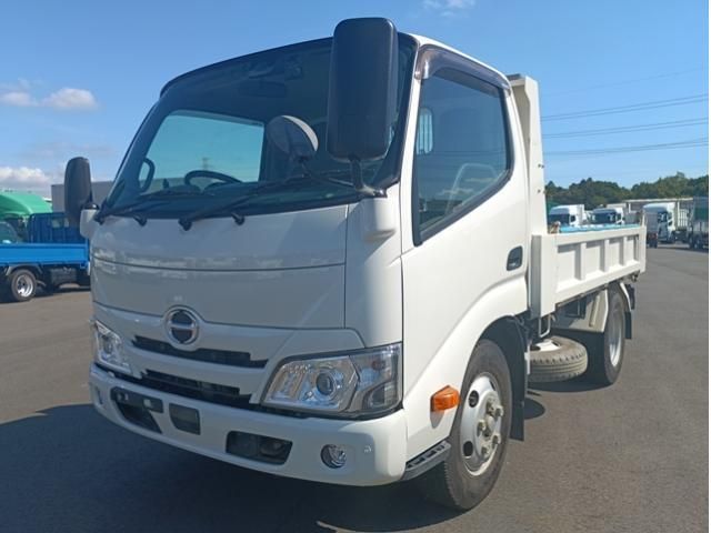 Hino DUTRO 2023-04 6964386-0