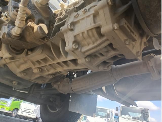 Hino DUTRO 2023-04 6964386-9