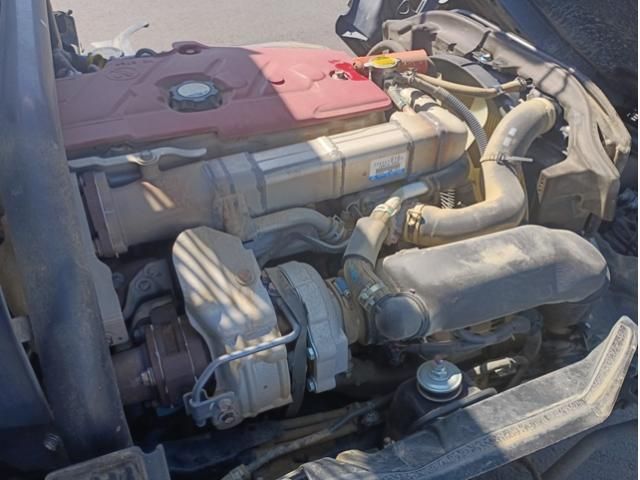 Hino DUTRO 2023-04 6964386-17