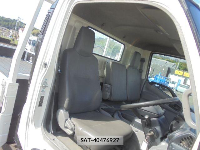 Hino DUTRO 2013-10 6993233-9