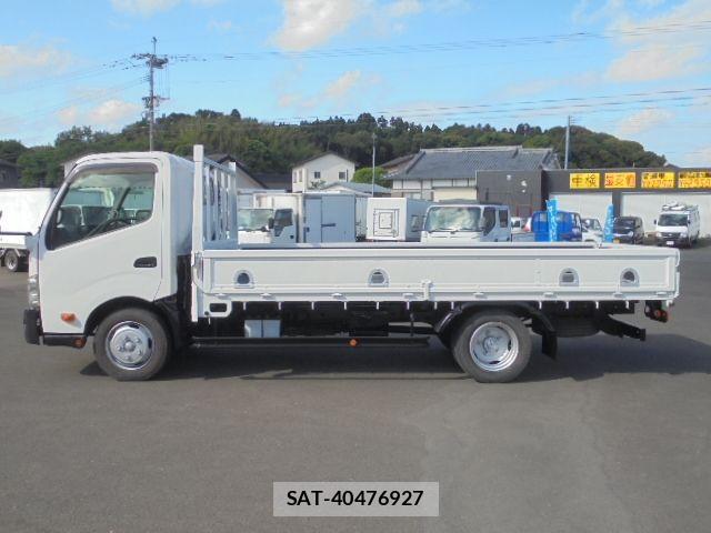 Hino DUTRO 2013-10 6993233-3