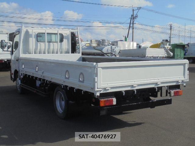 Hino DUTRO 2013-10 6993233-4