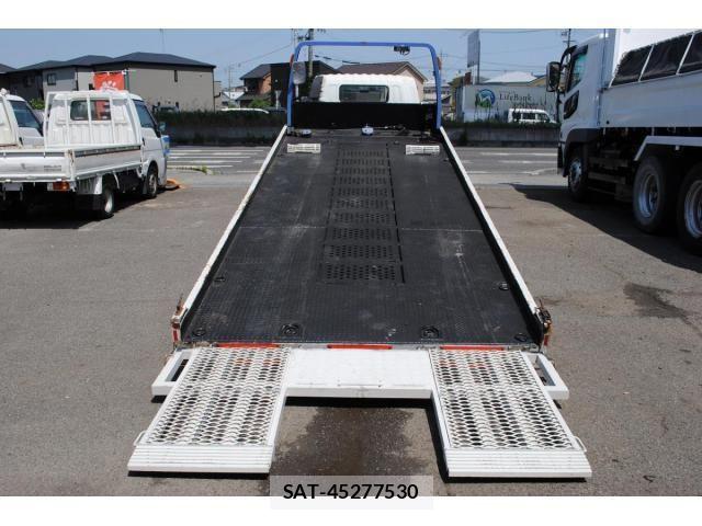 Hino DUTRO 2005-05 7020379-18