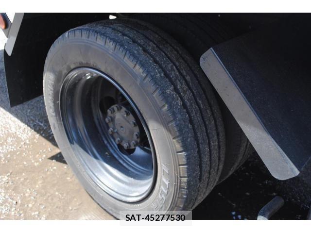 Hino DUTRO 2005-05 7020379-24