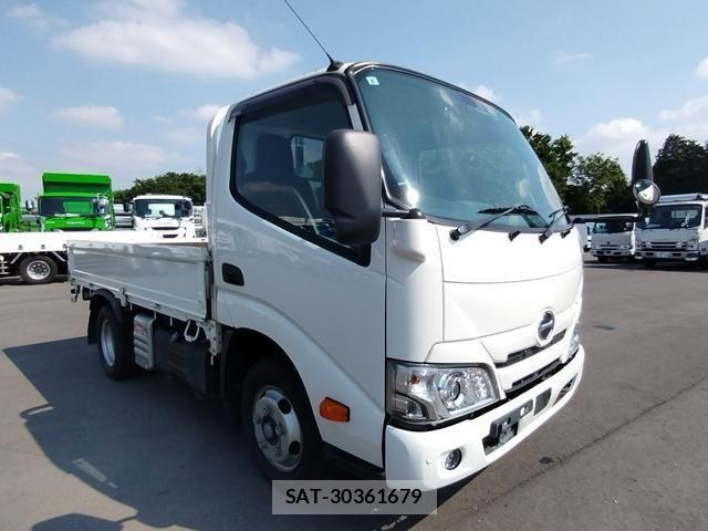 Hino DUTRO 2022-05 7020375-1