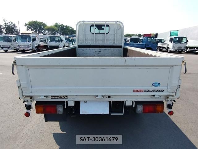 Hino DUTRO 2022-05 7020375-4