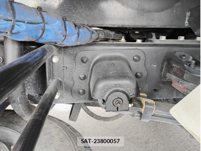 Hino DUTRO 2024-02 7020373-13