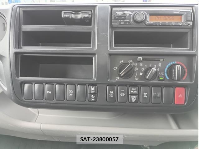 Hino DUTRO 2024-02 7020373-25