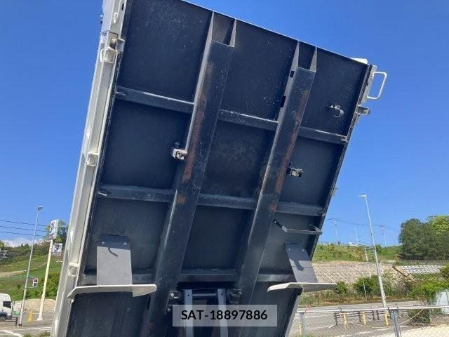 Hino DUTRO 2020-03 7058352-12