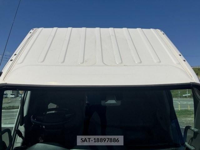 Hino DUTRO 2020-03 7058352-15