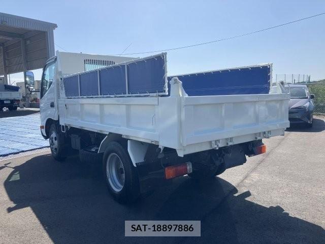 Hino DUTRO 2020-03 7058352-2