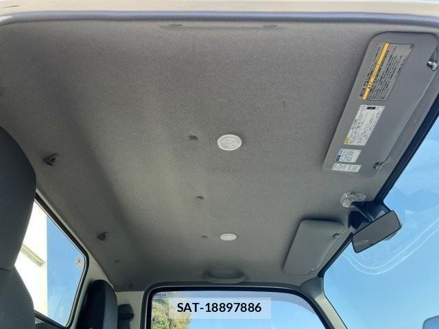 Hino DUTRO 2020-03 7058352-29