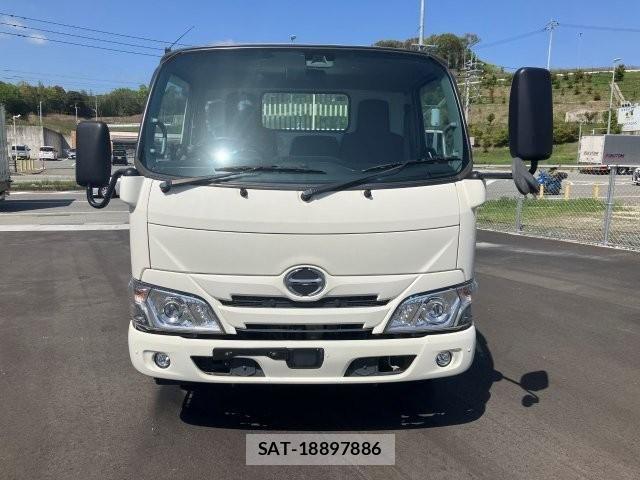Hino DUTRO 2020-03 7058352-6