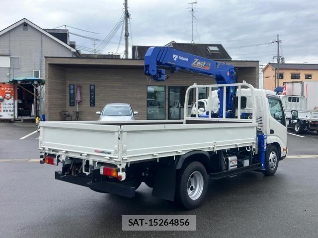 Hino DUTRO 2024-06 7058344-2