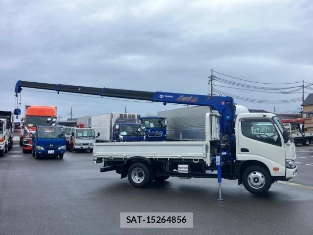 Hino DUTRO 2024-06 7058344-5