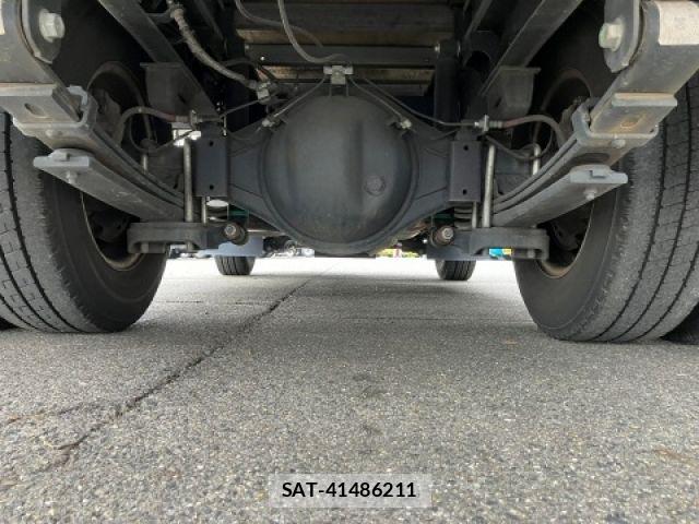 Hino DUTRO 2022-02 7058351-10