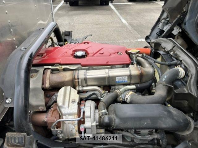 Hino DUTRO 2022-02 7058351-12