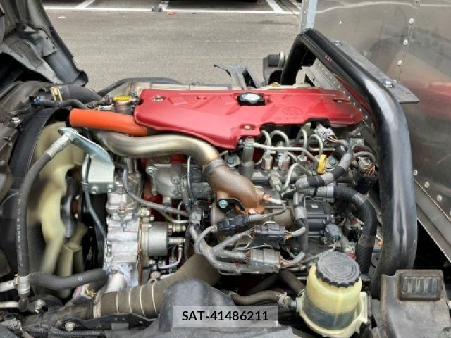 Hino DUTRO 2022-02 7058351-13
