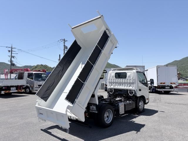 Hino DUTRO 2024-04 7199536-3