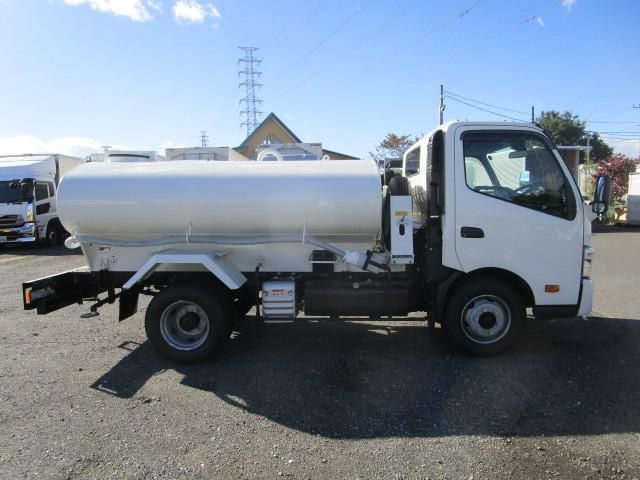 Hino DUTRO 2025-10 7199528-5
