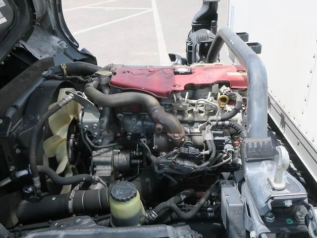Hino DUTRO 2017-12 7199574-12