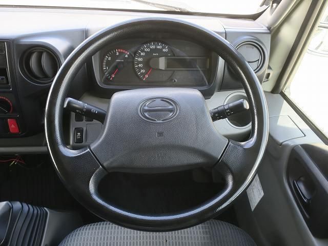 Hino DUTRO 2017-12 7199574-16