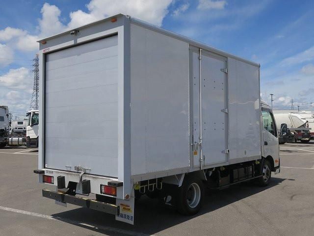 Hino DUTRO 2017-12 7199574-2